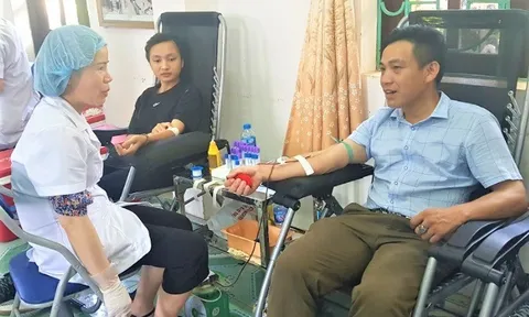 Một giọt máu cho đi bao nghĩa tình trở lại